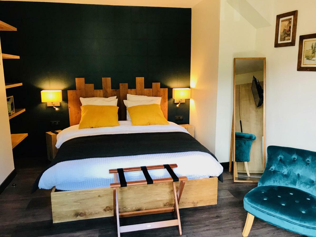 Logis Hotel Les Ancolies Arêches Екстериор снимка
