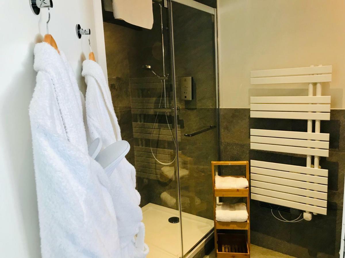 Logis Hotel Les Ancolies Arêches Екстериор снимка