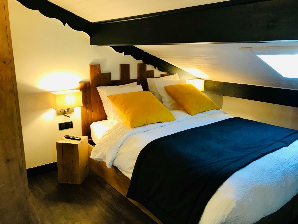 Logis Hotel Les Ancolies Arêches Екстериор снимка
